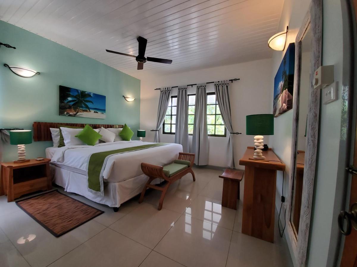 Cabanes Des Anges La Digue Kültér fotó